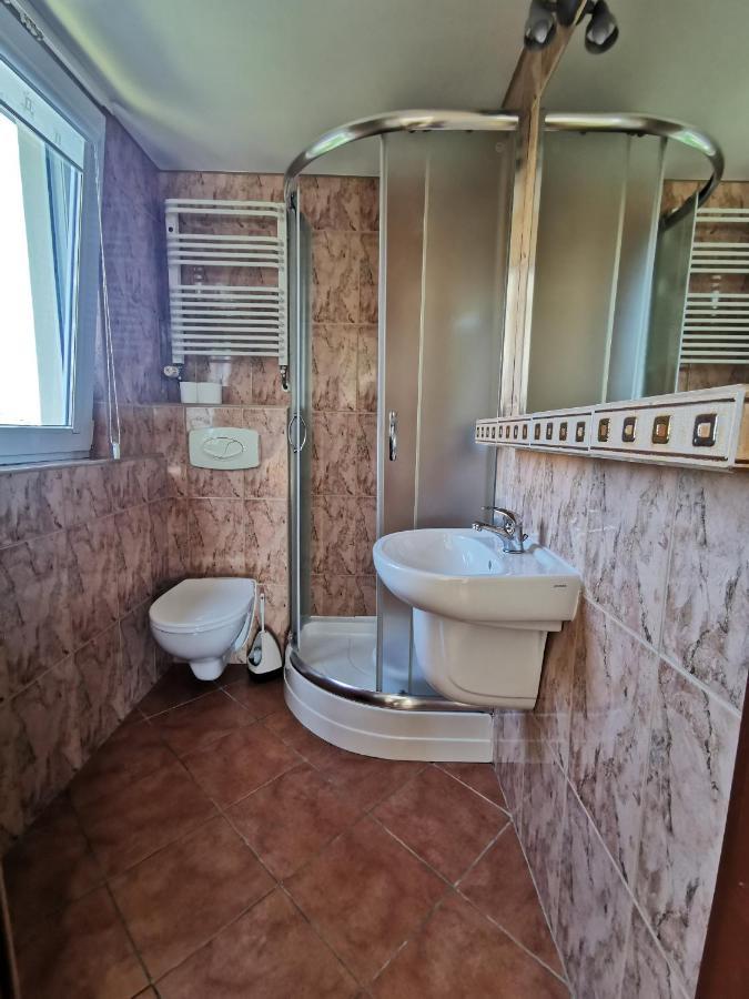 Sympatik Bed & Breakfast Jastrzebia Gora Exterior photo
